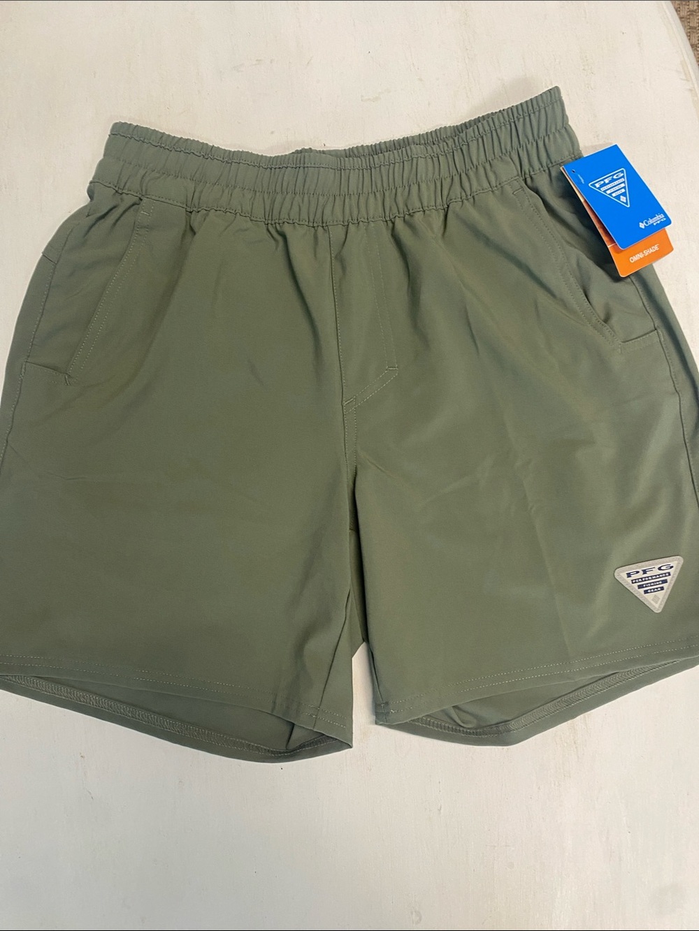 Columbia Olive Green Men’s Athletic Shorts with Elastic Waist